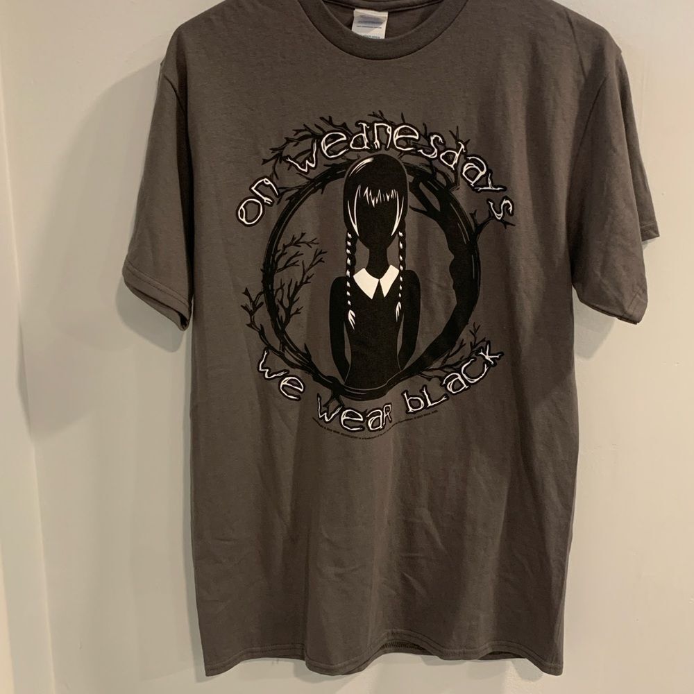 Wednesday  Gray and Black Short Sleeve Tee with Ornate Design